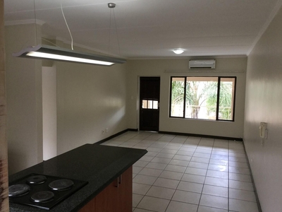 2 Bedroom Apartment To Rent in Sunninghill