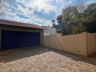 3 Bedroom House For Sale in Langenhovenpark