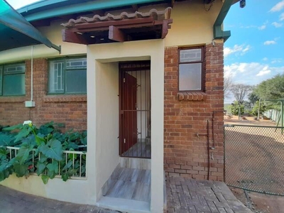Apartment For Rent In Universitas Ridge, Bloemfontein