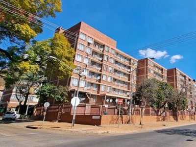 Apartment For Sale In Gezina, Pretoria