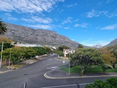 Apartment For Sale In Vredehoek, Cape Town