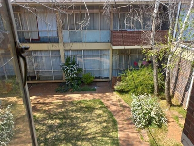 Apartment For Sale In Yeoville, Johannesburg