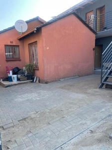 House For Rent In Allandale, Midrand