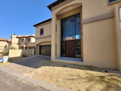 House For Rent In Broadacres, Sandton