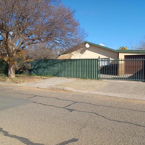 House For Rent In Gardeniapark, Bloemfontein