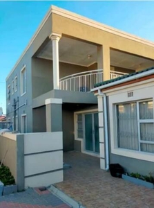 House For Rent In Ilitha Park, Khayelitsha