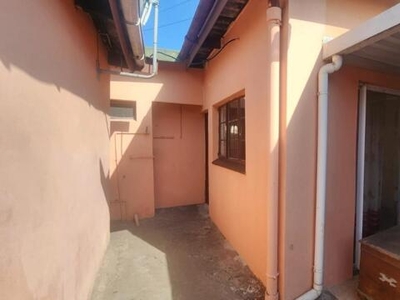 House For Rent In Merewent, Durban