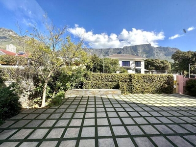 House For Rent In Vredehoek, Cape Town