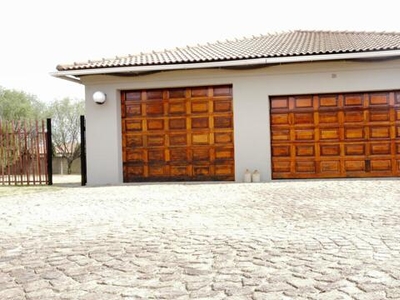 House For Sale In Bredell, Kempton Park