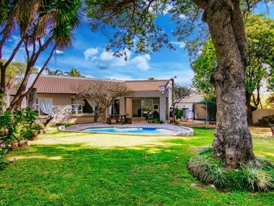 House For Sale In Douglasdale, Sandton