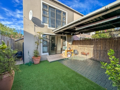 House For Sale in Harfield Village, Claremont