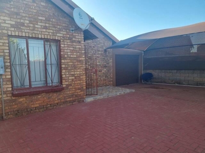 House For Sale In Soshanguve East, Soshanguve