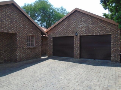 Townhouse For Rent In Ermelo, Mpumalanga