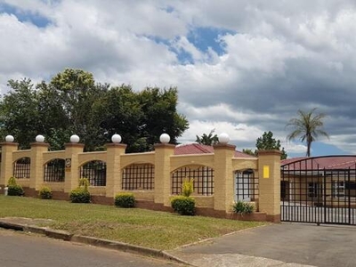 Townhouse For Rent In Hayfields, Pietermaritzburg