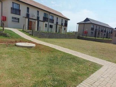 Townhouse For Rent In Kidds Beach, East London