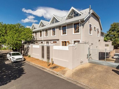 Townhouse For Sale In Harfield Village, Cape Town