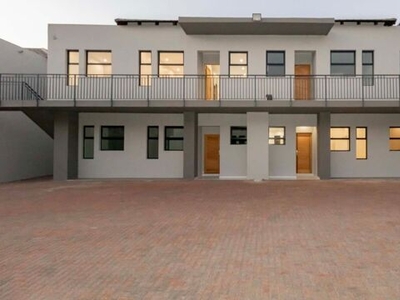 Townhouse For Sale In Rouxville, Johannesburg