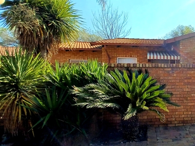 House For Sale in Dal Fouche