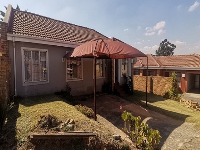 Sectional Title For Sale in Roseacre