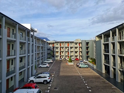 2 Bedroom Apartment For Sale in Dennesig
