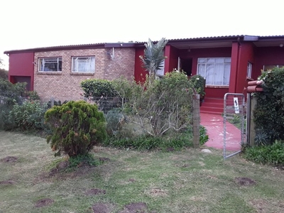 5 Bedroom House For Sale in Humansdorp