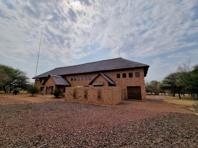 5 Bedroom House For Sale in Thabazimbi