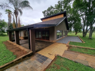 3Ha Small Holding For Sale in Thabazimbi