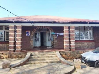 Rdp House For Sale In Johannesburg (0607878906), Jeppestown | RentUncle