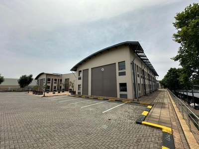 CENTRAL PARK: GENEROUS INCENTIVES-FANTASTIC OFFICE SPACE TO LET IN MIDRAND