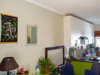 Pet friendly, ground floor apartment in De Oude Werf, Northern Paarl