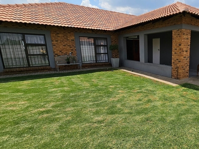 3 bedroom townhouse to rent in Riversdale (Meyerton)