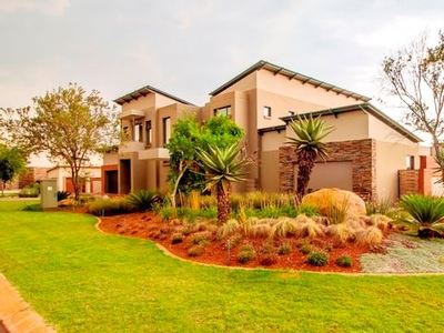4 Bedroom House To Let in Serengeti Lifestyle Estate - 1 Raisin-Bush Close