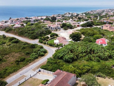 800m² Vacant Land For Sale in Santareme
