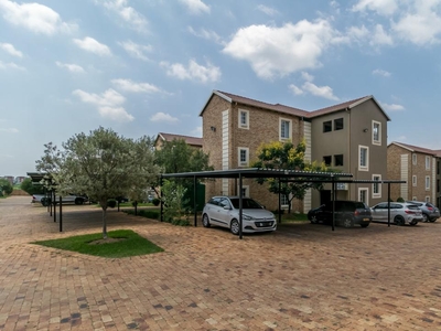 Condominium/Co-Op For Rent, Randburg Gauteng South Africa