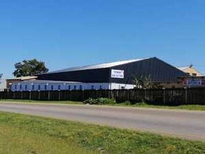 Industrial Warehouse to rent - Jeffreys Bay