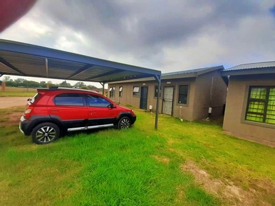 3 Bedroom Townhouse For Sale in Quaggafontein