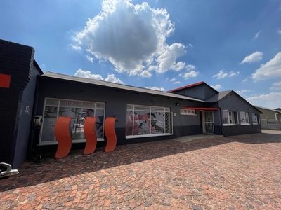 350m² Office To Let in Ravenswood