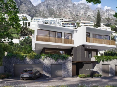 Townhouse For Sale in CAMPS BAY
