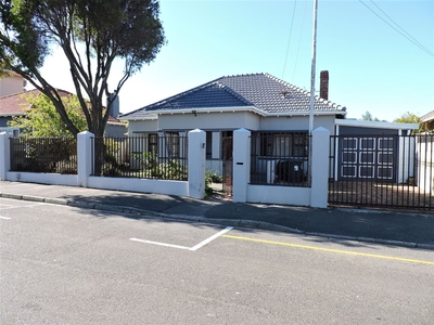 2 Bedroom House For Sale in Glenlilly