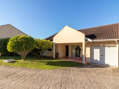 2 Bedroom Townhouse Sold in Port Alfred Central