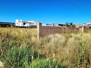 2 200 m² Land available in Minerva Gardens