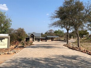 2 956 m² Land available in Hoedspruit