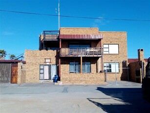 6 Bed House in Port Nolloth