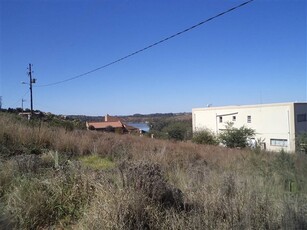 650 m² Land available in Vaaloewer