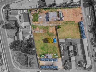 7 331 m² Land available in Ruimsig