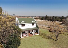 5 bedroom double-storey house for sale in Sun Valley (Midrand)