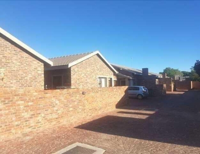 2 bedroom, Potchefstroom North West N/A