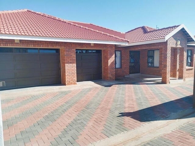 House For Sale In Waterberry Country Estate, Polokwane