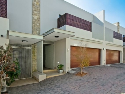 2 Bedroom Townhouse Rented in Illovo