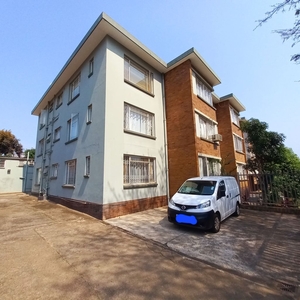 2 Bedroom Flat For Sale in Westridge